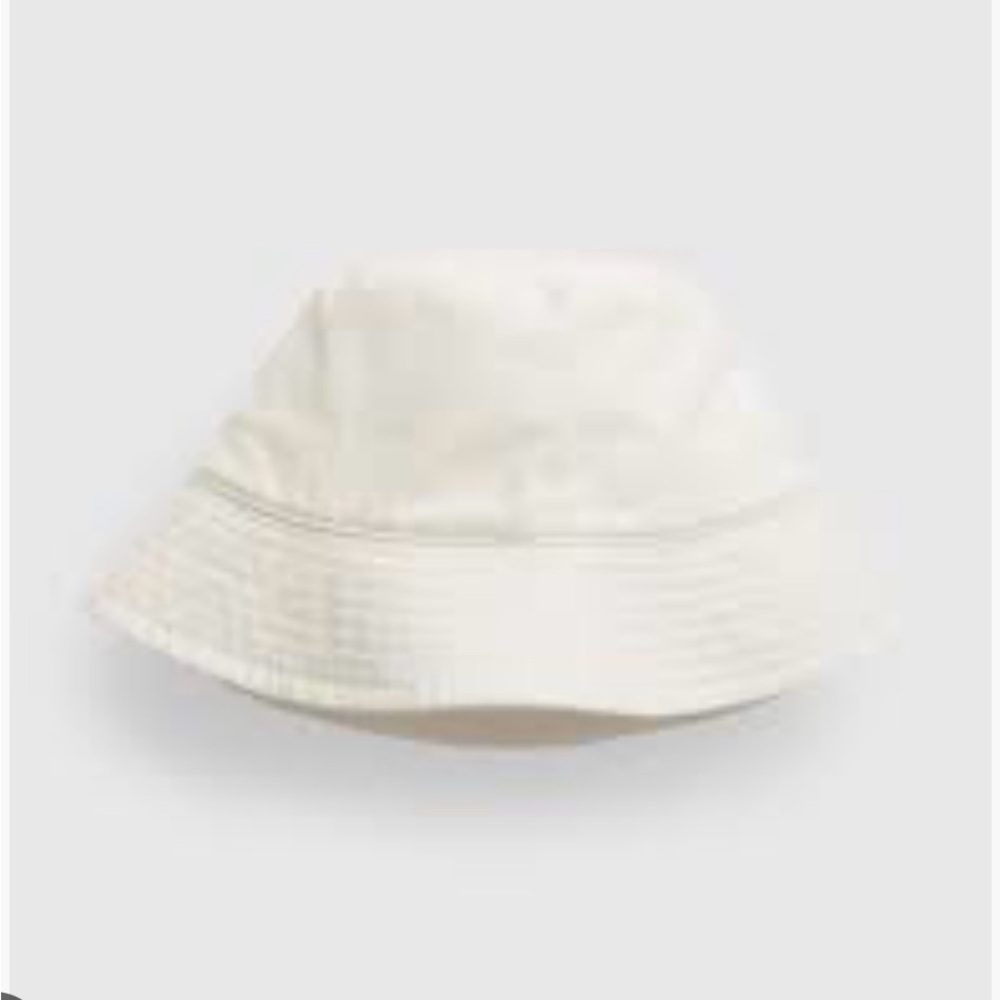 🐚 GAP Logo “Bucket” Hat - Picture 2 of 5